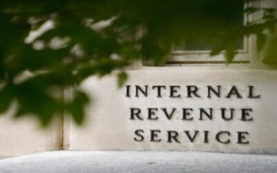 Trump demanda por $10.000 millones al IRS y al Tesoro por filtración de información fiscal