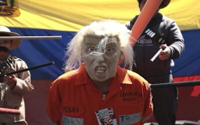 Manifestantes simulan en México el arresto de Trump para exigir la liberación de Maduro.