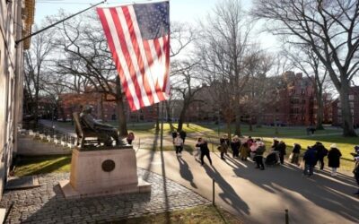 Trump exige 1.000 millones de dólares a Harvard mientras el enfrentamiento se intensifica