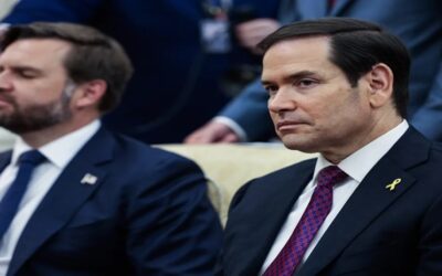 Trump elogia posible fórmula Vance-Rubio para 2028 pero evita respaldar a uno de ellos.