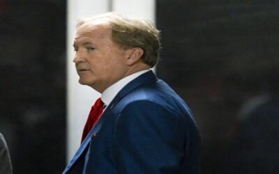 Texas demanda a uno de sus condados por brindar asistencia legal a indocumentados.