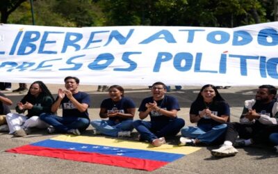 Familias de venezolanos detenidos por activismo político exigen su liberación
