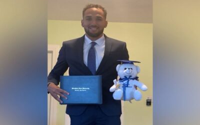 Un supervisor y 3 instructores de la Academia Policía Estatal Massachusetts enfrenta cargos por la muerte de recluta.