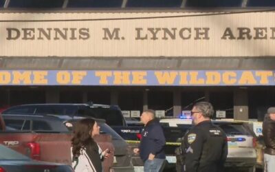 Padre de estudiante Escuela Secundaria North Providence le disparó a cinco miembros de su familia, matando a dos e hiriendo a 3 antes de suicidarse.