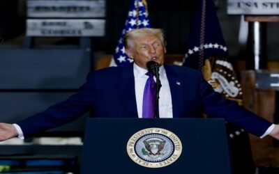 Trump ordena liberar archivos gubernamentales sobre OVNIs y vida extraterrestre.