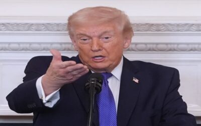 Trump advierte que sopesa ataques limitados; diplomático iraní dice que un acuerdo es inminente