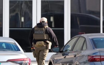 Demanda colectiva busca frenar detenciones de ICE en citas de revisión migratoria