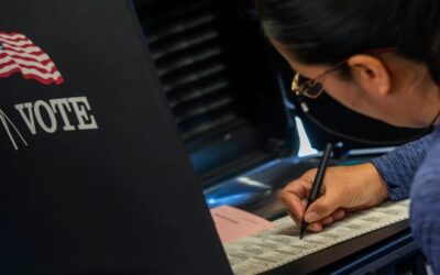 Abogados falsos de inmigración fingían audiencias para estafar a migrantes