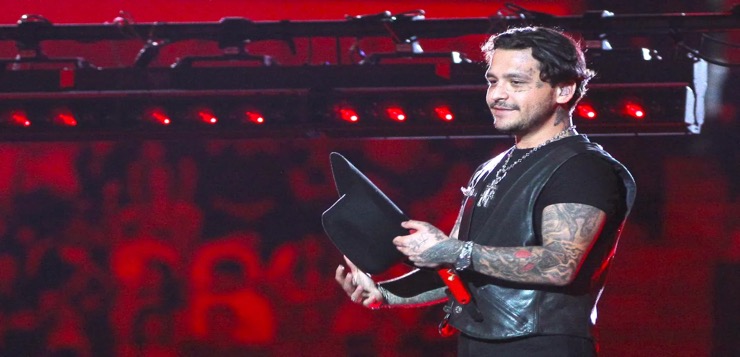 Christian Nodal da un adelanto de ‘Incompatibles’ y despierta la intriga entre sus seguidores