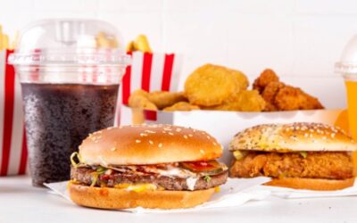 Alimentos ultraprocesados adoptan tácticas de la industria del tabaco, ¿son tan o más dañinos?