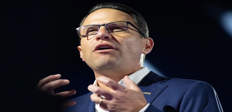 Exigen a gobernador de Pensilvania cierre centro de detención de niños no acompañados.