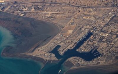 Guardia Revolucionaria iraní desafía a Trump a que Marina EEUU escolte petroleros en estrecho Ormuz