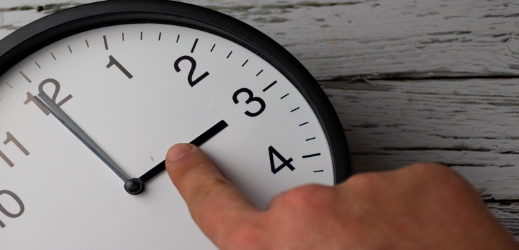 ¡Adelanto de relojes! Se viene el horario de verano, ¿cómo impacta esto tu salud?