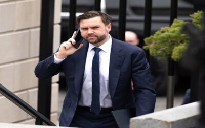 JD Vance afirma que Jameneí está «herido» pero desconoce la gravedad de su estado.