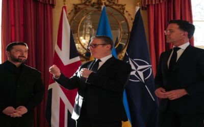 Zelenski ofrece en Londres la tecnología ucraniana contra los drones de Rusia e Irán.