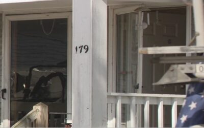 Incendio de casa en Providence deja 5 personas sin hogar.