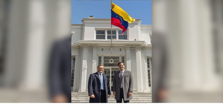 Venezuela anuncia haber retomado sus sedes diplomáticas en EE.UU.