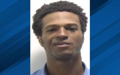 Hombre acusado de atacar con un hacha a una persona.