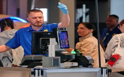Se aligeran cuellos de botella de aeropuertos de EEUU tras pago de sueldos atrasados a agentes TSA