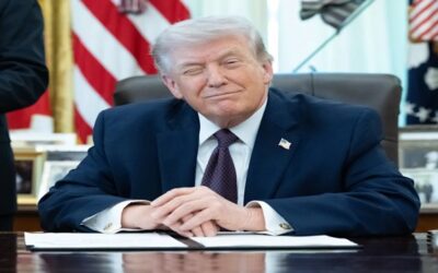 Trump firma una orden ejecutiva para limitar el voto por correo