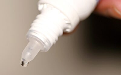 Retiro masivo de gotas oftálmicas en EE.UU.