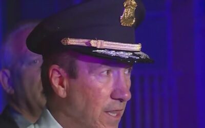 Universidad Brown nombra a Hugh Clements jefe de policia.