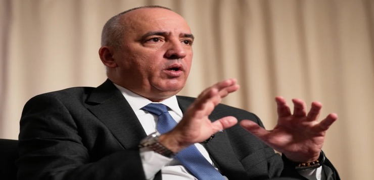 Diplomático cubano niega que liberar presos políticos sea parte de negociaciones con EEUU