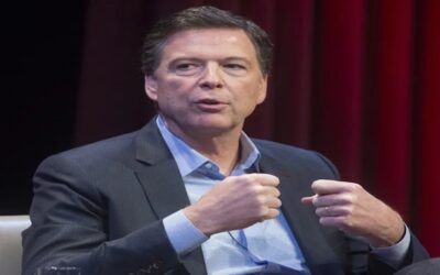 Jurado acusa formalmente a exdirector del FBI James Comey por «amenazar de muerte» a Trump.