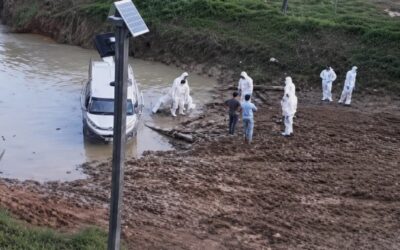 Recuperan 48 cuerpos sin vida tras choques entre disidencias de antiguas FARC en sureste de Colombia.