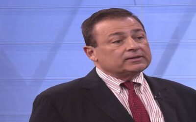 Shekarchi renuncia a la presidencia de la Cámara de Representantes.