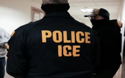 La gobernadora de Nueva York ordena a agentes del ICE actuar a rostro descubierto.