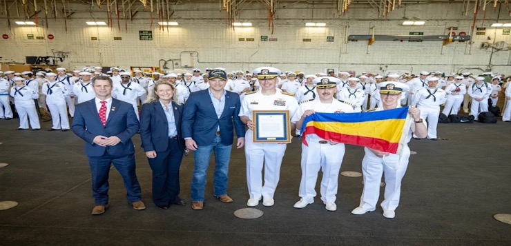 El portaaviones Gerald R. Ford regresa a EE.UU. tras participar en guerra Irán y Venezuela.