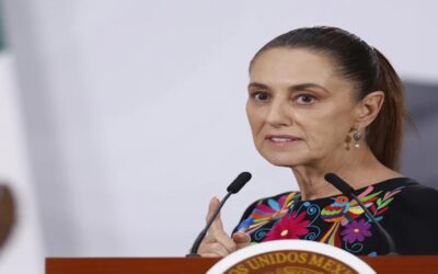 Sheinbaum rechaza presión extranjera tras entrega de exfuncionarios en EE.UU.