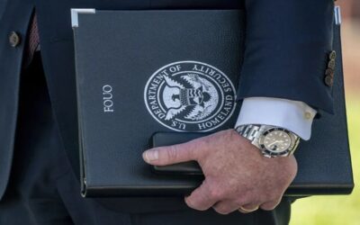 Demandan al DHS por su plan de abrir un centro de detención para 10,000 inmigrantes en Atlanta