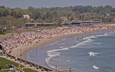 3 personas apuñaladas en Playa Municipal de Narragansett.