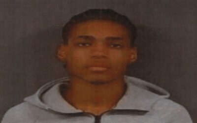Hombre de Pawtucket acusado de apuñalar a tres bañistas en Narragansett.