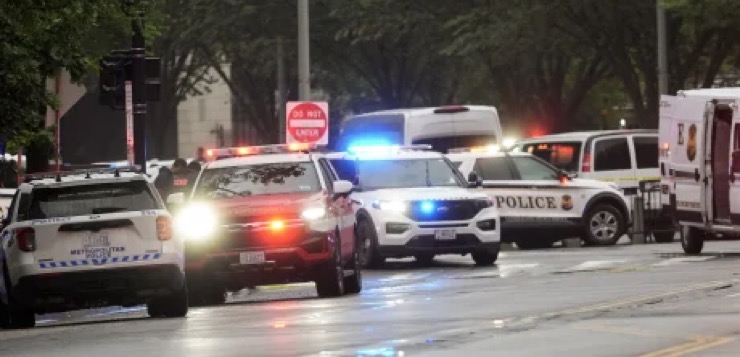 Muere sospechoso de tiroteo cerca de la Casa Blanca tras sufrir disparos de agentes. Un transeúnte fue baleado