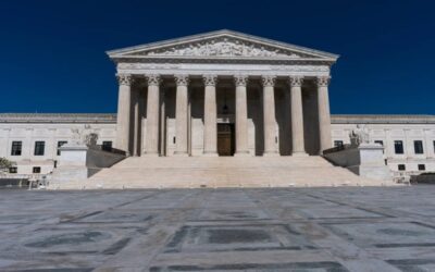 Corte Suprema de EEUU falla a favor de Trump en disputa por restricciones a jueces de inmigración