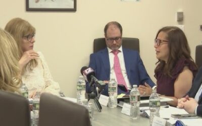 Consejo para Educación Primaria y Secundaria de Rhode Island vota a favor de devolverle a Providence control de escuelas públicas.
