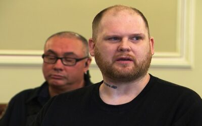 Hombre que atacó enfermero se declara culpable y es sentenciado a 20 años.