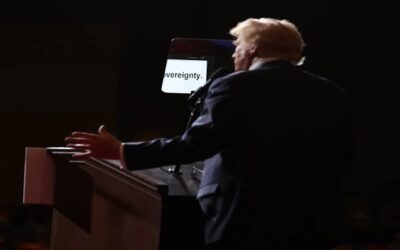 Operador del teleprompter de la Casa Blanca obtuvo más de $100.000 apostando a discursos de Trump