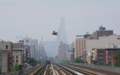 Más de 200 incendios fuera de control en Canadá afectan también a EEUU
