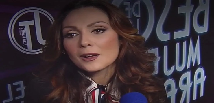 Nora Salinas reaparece: De los foros de TV a la palabra escrita con ‘Las cascadas de mis ojos’