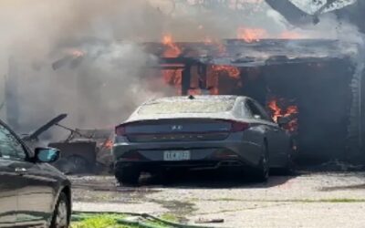 Bomberos responden a incendio en Cranston.
