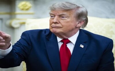 Trump impone aranceles del 50 % a la mayoría de las importaciones procedentes de Canadá.