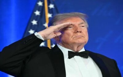Trump regresa a la cena de corresponsales bajo máxima seguridad y en plena guerra con la prensa.