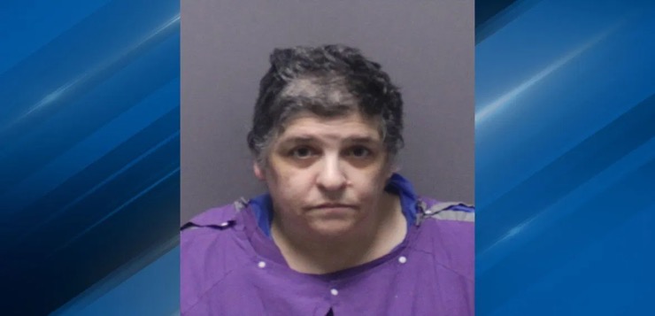 Madre acusada de asesinar a su hija.
