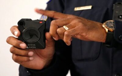 ICE estrenará cámaras corporales, pero decidirá qué videos de operativos hará públicos