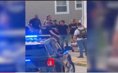 40 arrestados en Operación Restaurar Corky Row.