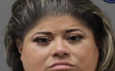 Conductora en sentido contrario arrestada con cargos de manejo bajo la influencia